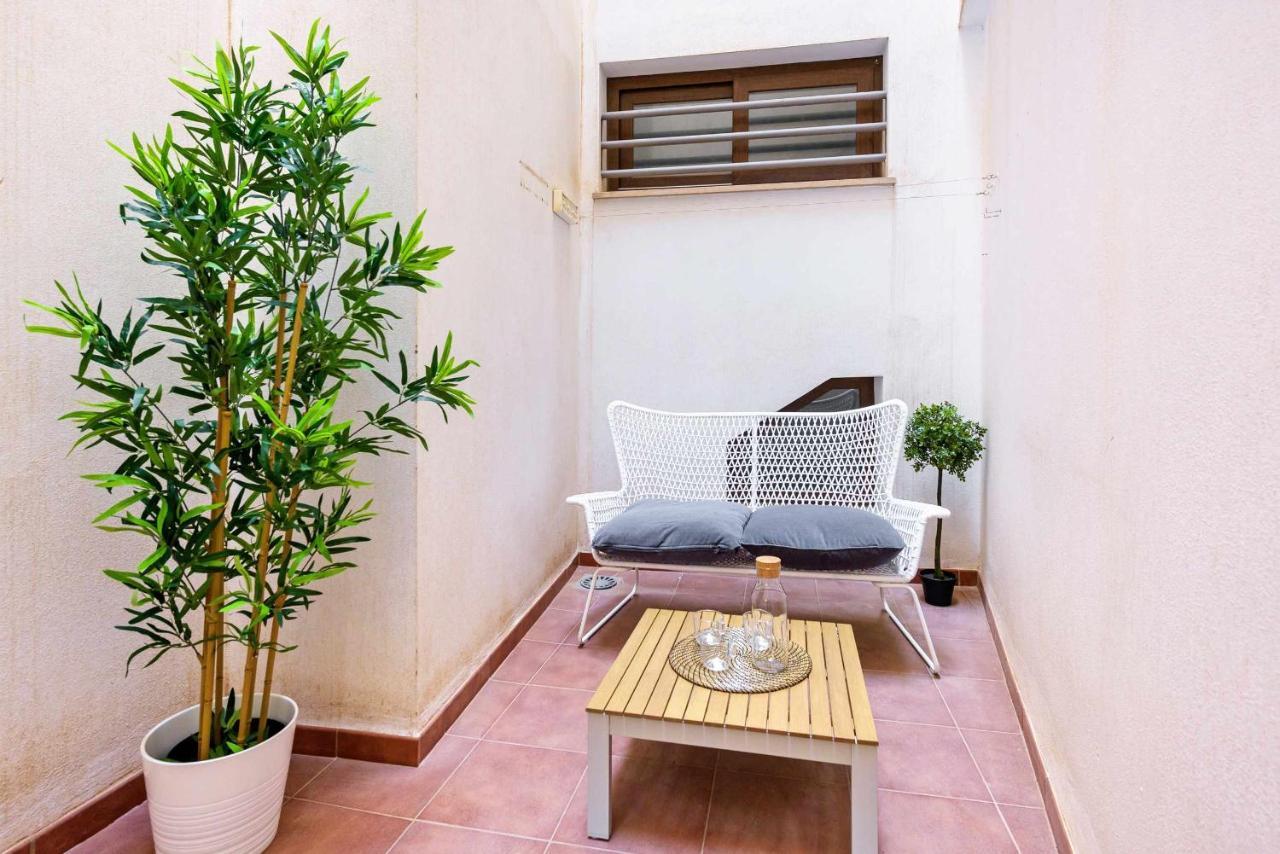 Apartamento Pineapple Rosaleda 13 Málaga Exterior foto